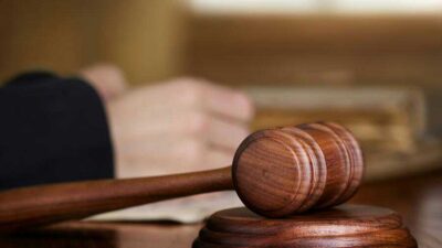 تمديد تعليق جلسات المحاكم والأعمال في الدوائر القضائية