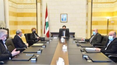 دياب تابع موضوع تطبيق الدولار الطالبي
