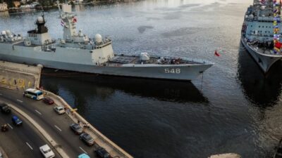 ثاني سفينة حربية متقدمة تُطلقها الصين لباكستان