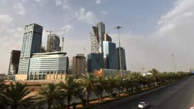 بعد استهداف مصفاة الرياض… إدانات عربية واسعة