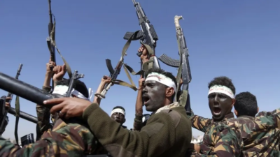 نائب حوثي يفضح قياداته: صبر الشعب نفد والظلم لن يستمر!