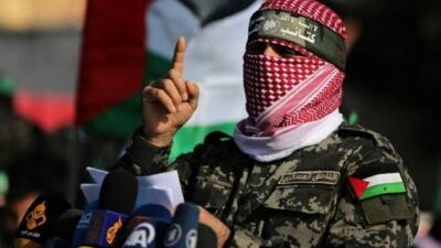 ‏أبو عبيــ ــدة: “قيادة الاحتلال أمام اختبار حقيقي وقرار الضربة الصاروخية على الطاولة حتى 2 فجرا”