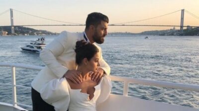 ابنة شاعر لبناني تتزوج في تركيا بعد قصة حب عمرها 15 سنة.. ووالدها يهنئها بقصيدة مؤثرة (صور)