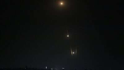 “رشقات صاروخية مكثفة” من غزة على إسرائيل