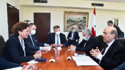 وهبه التقى وزيرة الدولة في خارجية سلوفاكيا… وهذا ما بحثاه