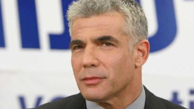 لابيد يزور الإمارات قريبا في أول زيارة خارجية له