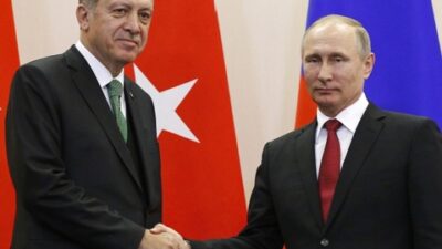 بوتين وأردوغان يبحثان قضية قره باغ