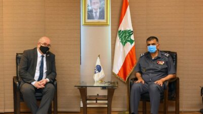 عثمان التقى لونغدن مع وفد من السفارة البريطانية مودعًا