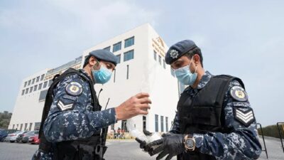 الكويت تمنع غير المطعمين من دخول المجمعات التجارية