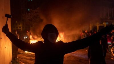 جهنّم بدأت تحرق اللبنانيين.. ثورة الجياع والفلتان تقترب!
