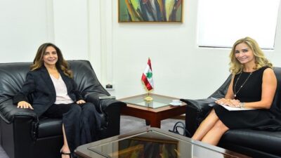 العلاقات الثنائية بين عكر وسفيرة سويسرا