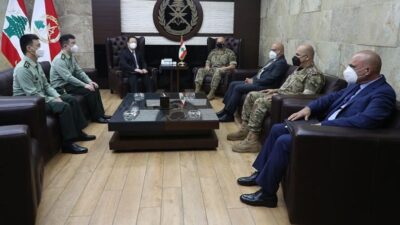 قائد الجيش بحث مع السفير الصيني في التعاون بين جيشي البلدين