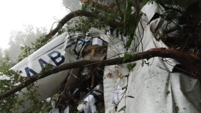 الطيران المدني يوضح سبب سقوط الطائرة في غوسطا
