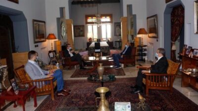 جنبلاط عرض مع دوريل للتطورات السياسية