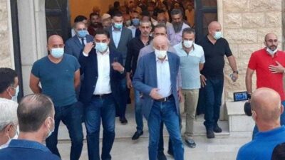 جنبلاط: لتنازل الفريقين لتشكيل حكومة توقف الانهيار