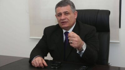ضو لجميل السيد: مغرور كان مجرّد أداة وساعي بريد