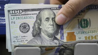 هامٌ لكل اللبنانيين.. لهذه الأسباب ارتفع الدولار اليوم