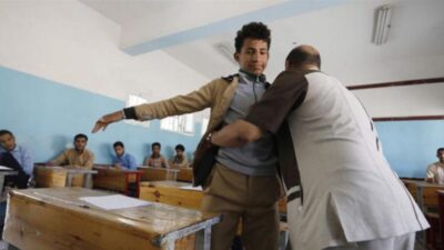 اتهامات للحوثيين بتسريب امتحانات الثانوية لأتباعهم