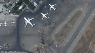 ‏‎#طالبان: نطلق النار في الهواء لتفريق المحتشدين في مطار ‎#كابل ولا نريد إصابتهم