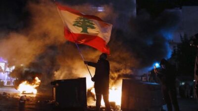 لبنان تحوّل حقًّا إلى “جحيم”.. والمسؤولون في وادٍ آخر