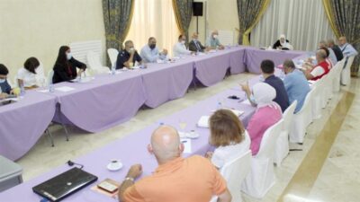 اجتماع للجنة كورونا في صيدا بدعوة من بهية الحريري