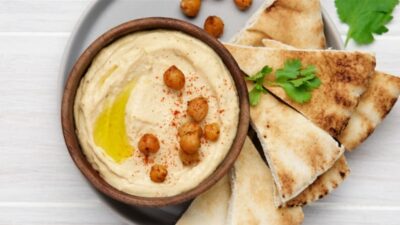 أكلة شعبية مذهلة.. تعرف على فوائد الحمص السحرية