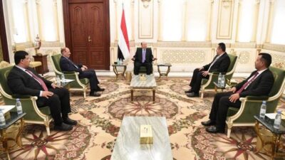 الرئيس اليمني: الحوثيون مصرون على تدمير مقدرات البلاد