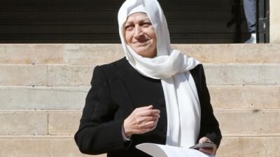 بهية الحريري: المرحلة تستدعي منا البقاء إلى جانب الناس