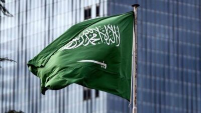 السعودية تبدأ بتطبيق قرار هام متعلق بكورونا