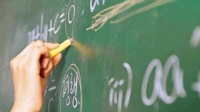 أساتذة التعليم الثانوي يرفضون المشاركة بالمدرسة الصيفية