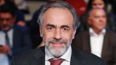 ‏نقيب مستوردي المواد الغذائية ‎#هاني_بحصلي للـmtv: الأسعار بدأت بالانخفاض ولكن هناك القليل من البطء في الآلية واعتماد تسعيرة الـ15 ألفاً للدولار هو التسعير الوسطي والمعقول ومن المفترض أن نشهد خلال هذا الأسبوع انخفاضاً حادًّا في الأسعار