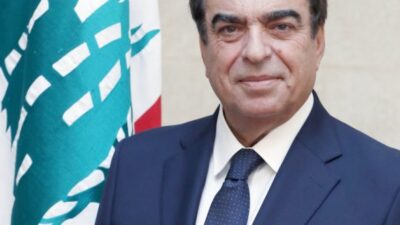 قرداحي اتصل بنظيره المصري وشدد على أهمية التعاون المشترك