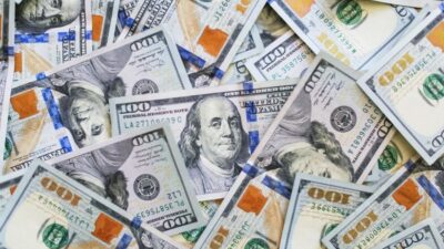 دولار السوق السوداء… كم سجّل اليوم؟