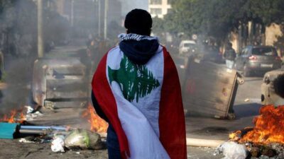 بين مشاريع الموت والحياة