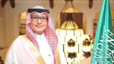 ‏سفير المملكة العربية السعودية ‎#وليد_بخاري يغادر ‎#لبنان   ‎#السعودية