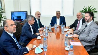 اجتماع في “الخارجية” بحث الأزمة الدبلوماسية: المعالجة قائمة وأملنا كبير
