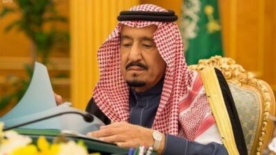 بعد التصعيد الخليجي… هذا ما قام به الملك سلمان