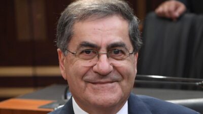 موسى: لإتاحة الفرص لعمل الحكومة