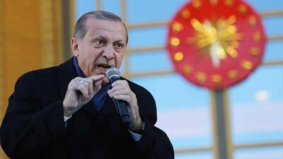 أردوغان يطلب تحقيقات في تلاعب الليرة التركية