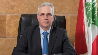 خطار عاد المتطوع في الدفاع المدني ربيع فهد عزيز بعد اصابته بحروق بالغة