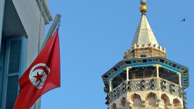 ‏انسحاب الأمن وحرق مركز الحرس الوطني في عقارب التونسية