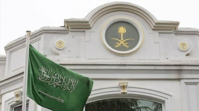 سفارة المملكة في هولندا تنبه المواطنين: لبس الكمامة إلزامي في 6 أماكن