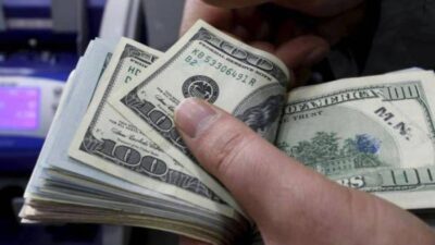 هكذا أقفل سعر صرف دولار السوق السوداء مساءً!