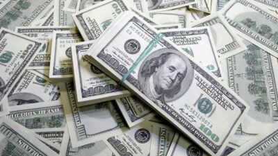 دولار السوق السوداء… كم سجّل اليوم؟