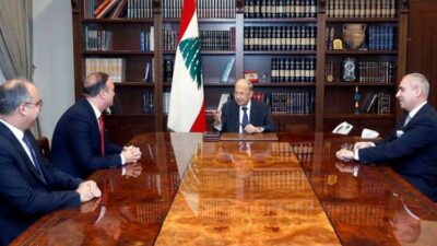 عون للسفراء المطرودين: “ما باليد حيلة”