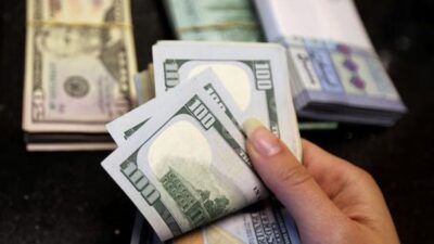 ارتفاع طفيف بالدولار مساءً