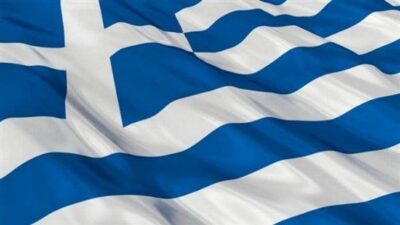 اليونان تدعو تركيا لمضاعفة جهودها لاعتراض عمليات الهجرة غير القانونية في المتوسط