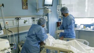 مواجهة غير متكافئة مع كورونا: 80 في المئة من الأسرّة مشغولة!