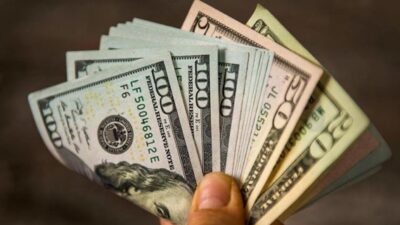 كيف أقفل دولار السوق السوداء مساء اليوم؟