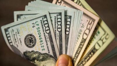 سعر صرف دولار السوق السوداء.. هذا ما سجّله مساءً!